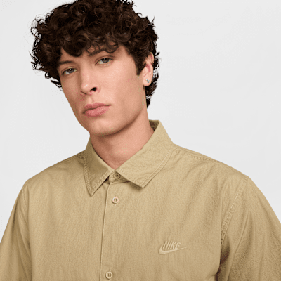 Nike Club Men's Short-Sleeve Button-Down Shirt. Nike.com